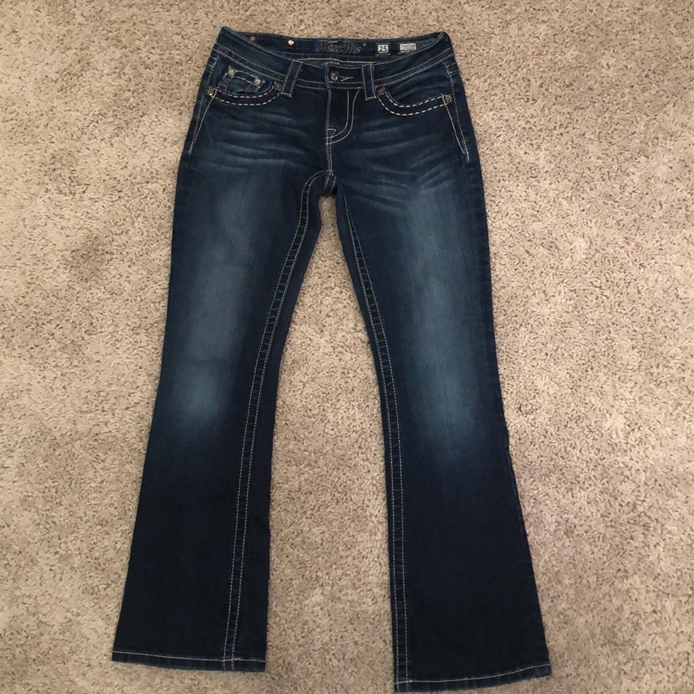 $20 Miss Me Jeans! Size 25. Bundle for a discount!